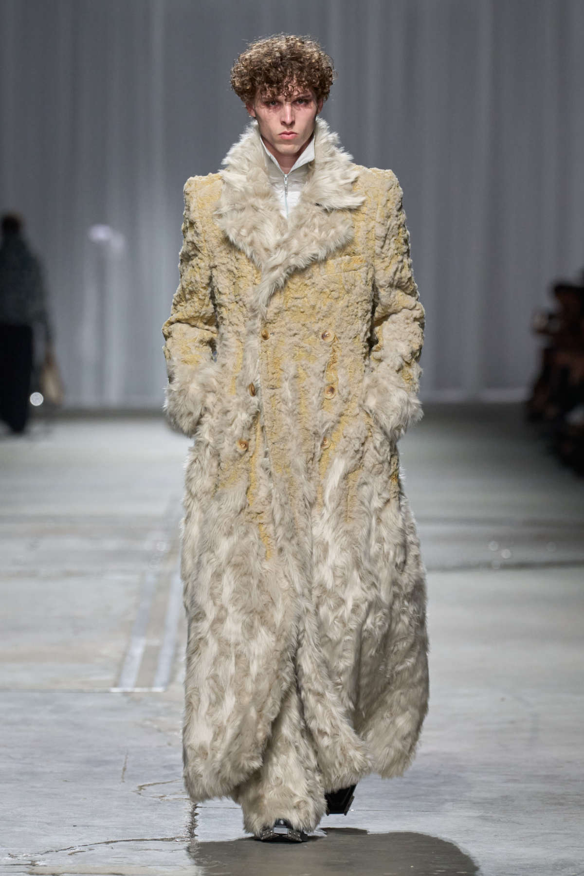 Silenzio Bianco: Polimoda Best Collection 2025