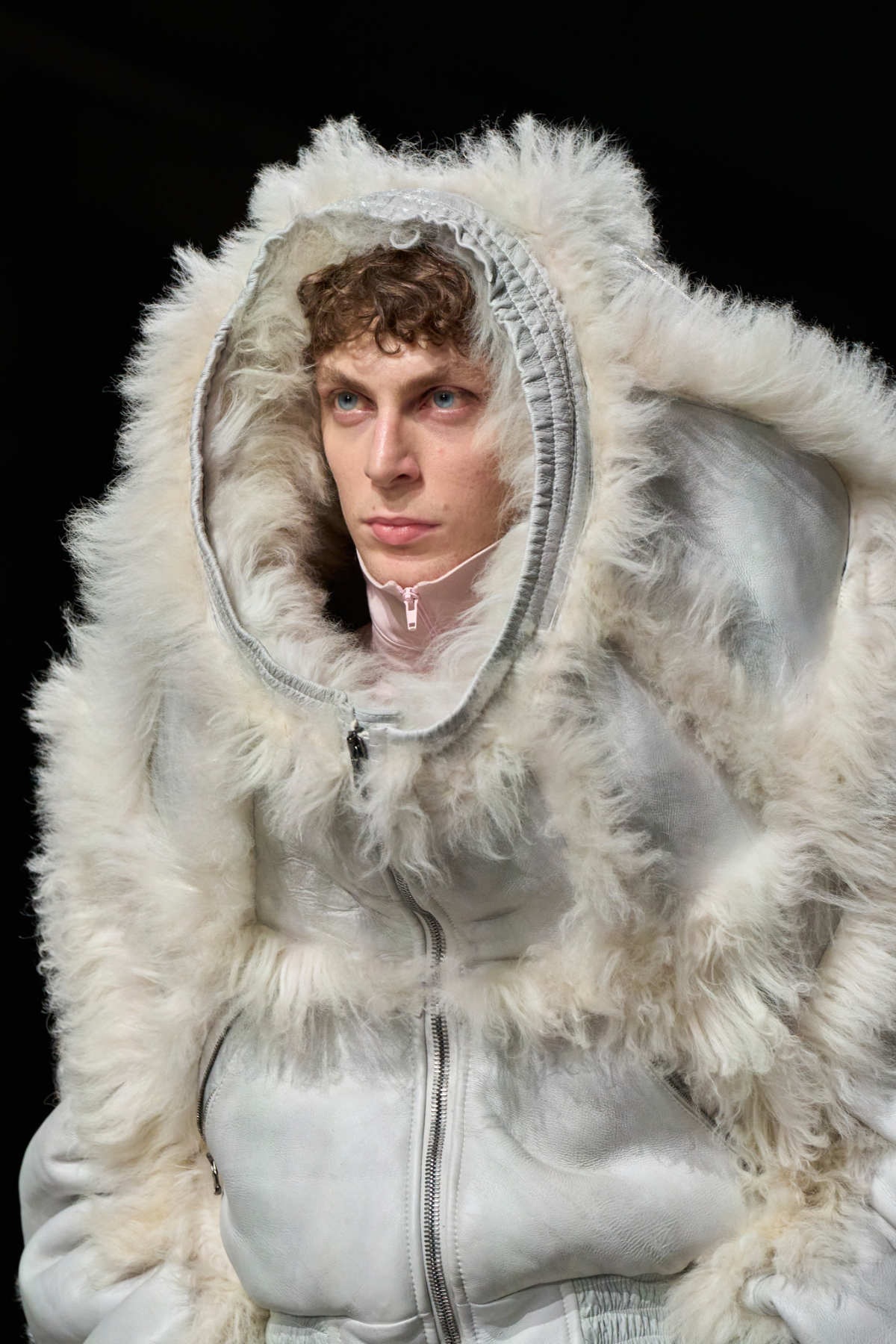 Silenzio Bianco: Polimoda Best Collection 2025