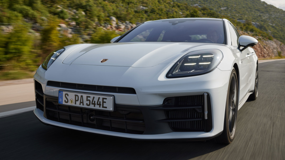 Porsche Presents New E-hybrid Variants Of The Panamera