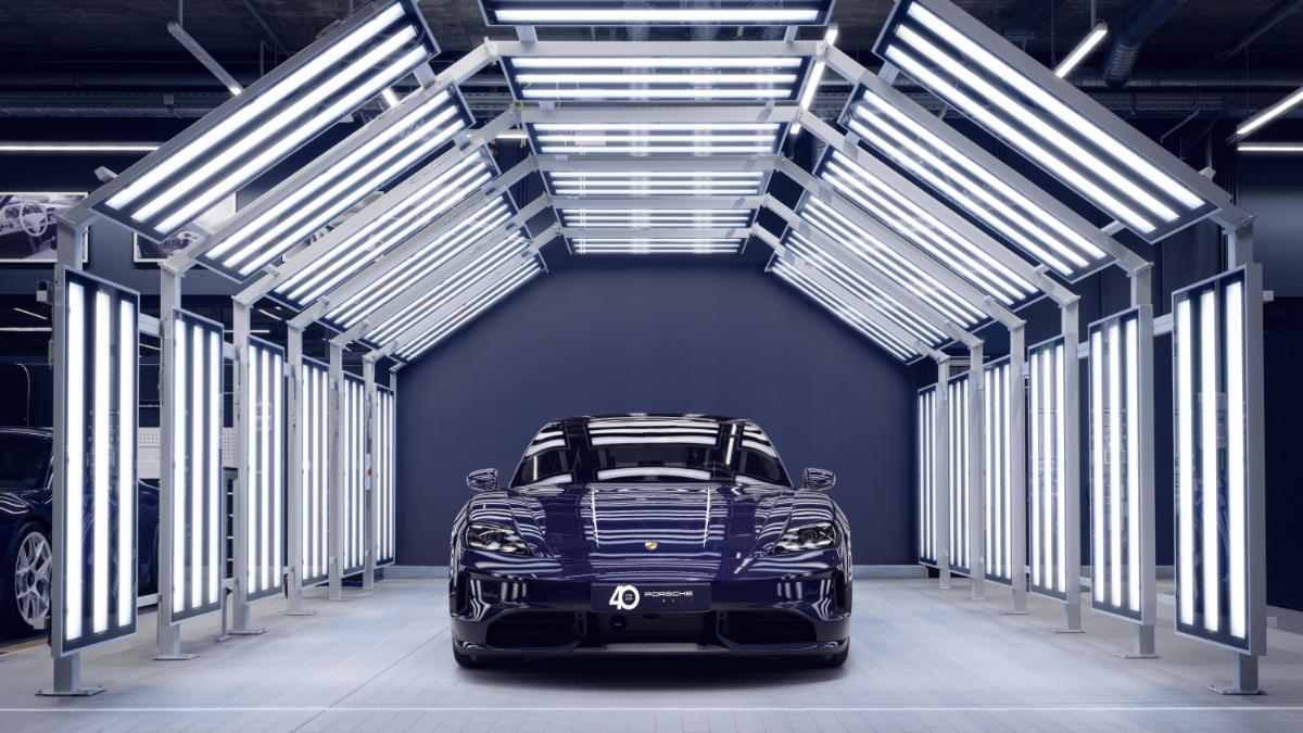 Porsche Italia Celebrates Jubilee With Two Exceptional Special-edition Models