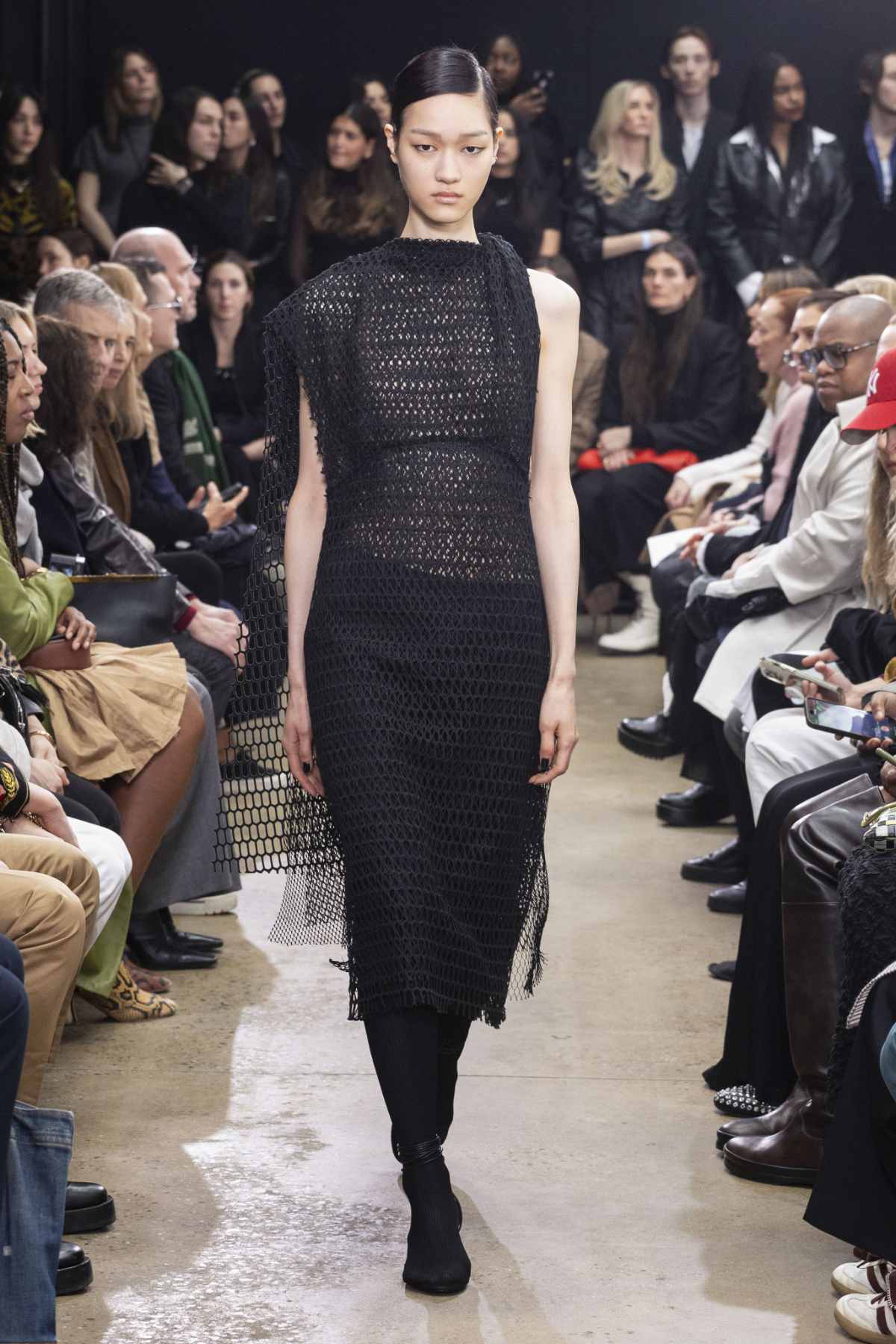 Proenza Schouler Presents Its New Fall Winter 2024 Collection