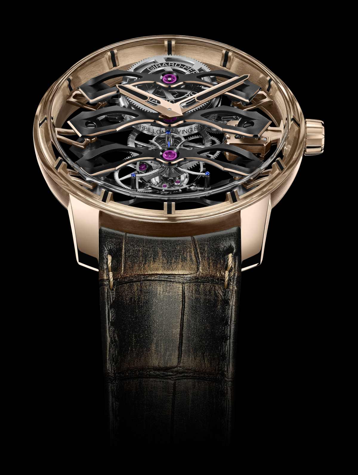 The Tourbillon with Three Flying Bridges is endowed with three Neo Bridges formed of pink gold, the