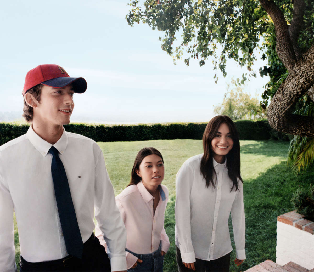 For Tommy Hilfiger Fall Campaign, It's All in the Family – WWD