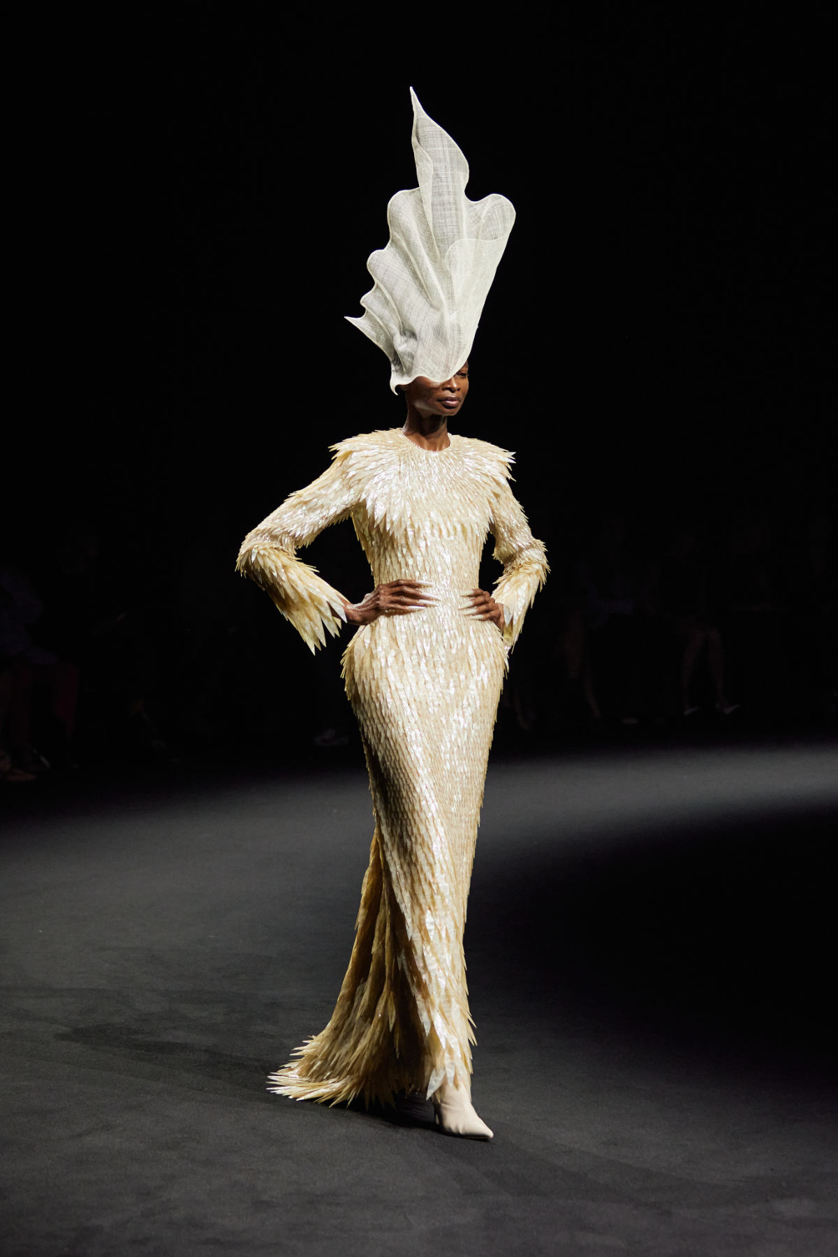 Robert Wun Presents His New Fall-Winter 2025 Haute Couture Collection: Becoming