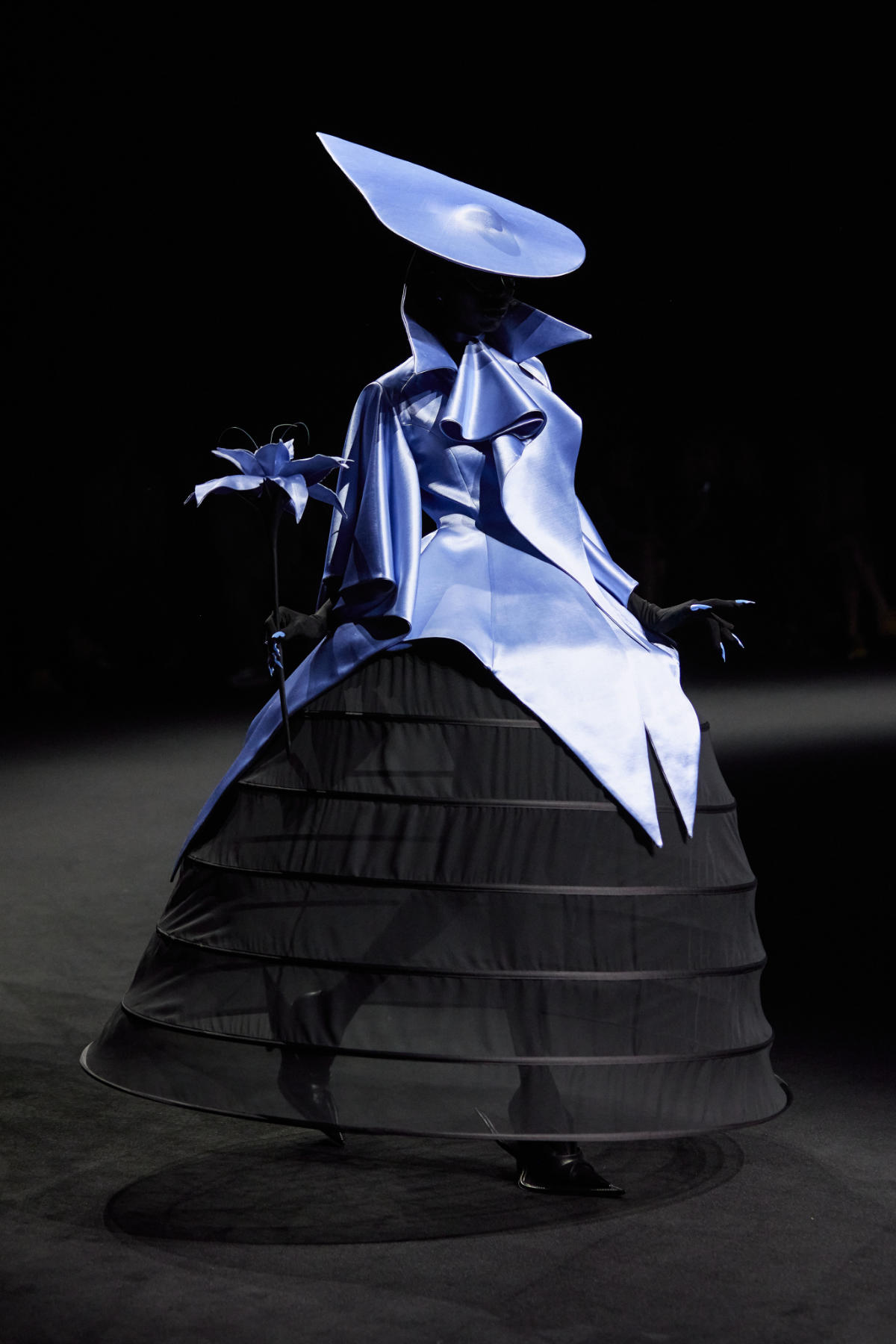 Robert Wun Presents His New Fall-Winter 2025 Haute Couture Collection: Becoming