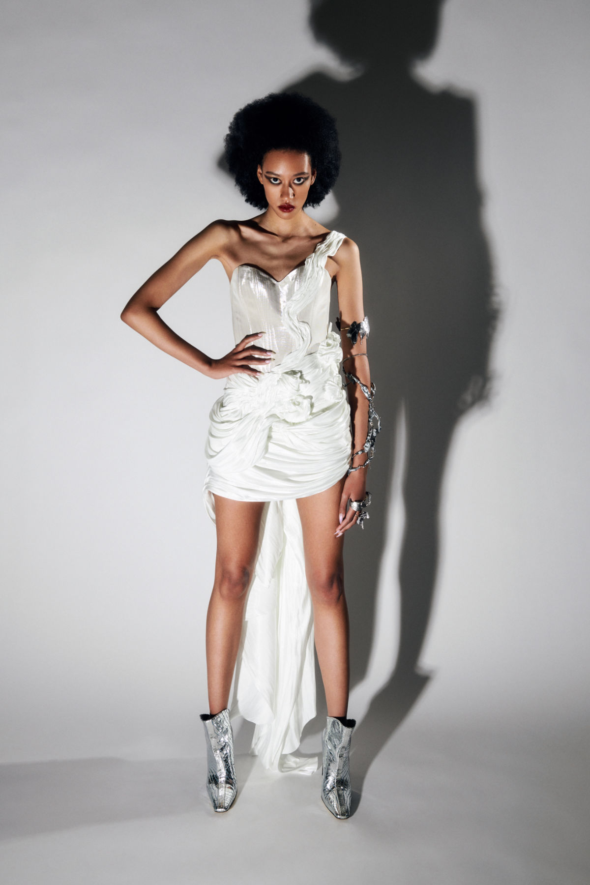Ronald Van Der Kemp Presents Its New Couture SS22 Collection: Wardrobe 15