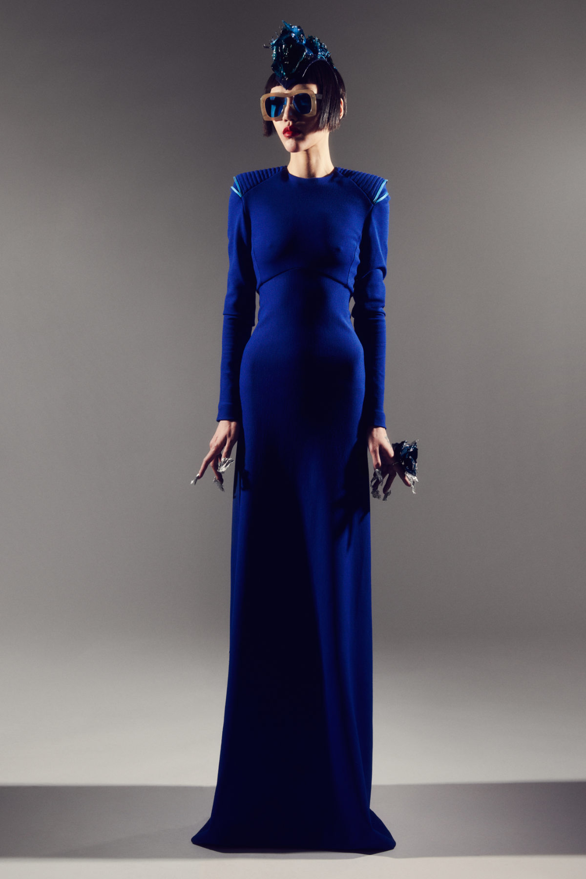 Ronald Van Der Kemp Presents Its New Couture SS22 Collection: Wardrobe 15