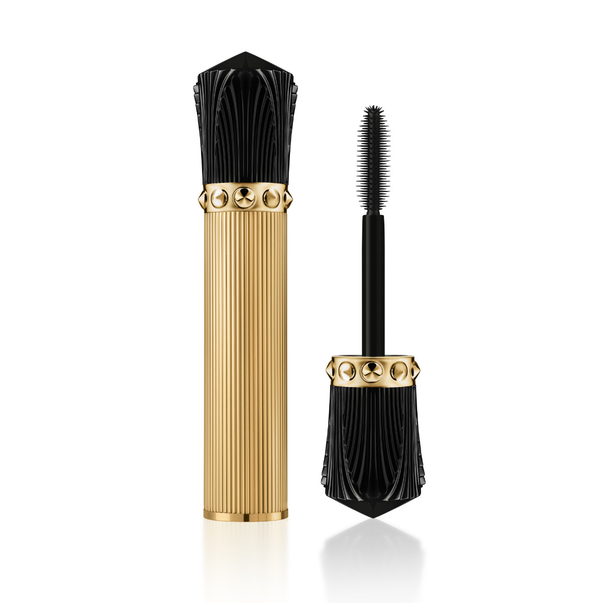 Elevate Your Gaze – National Lash Day With Christian Louboutin Beauty