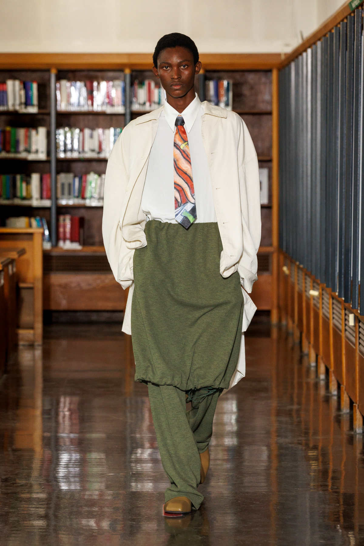 Embodying Reverie: SEAN SUEN's Spring/Summer 2026 Collection - A Journey Through Time And Emotion