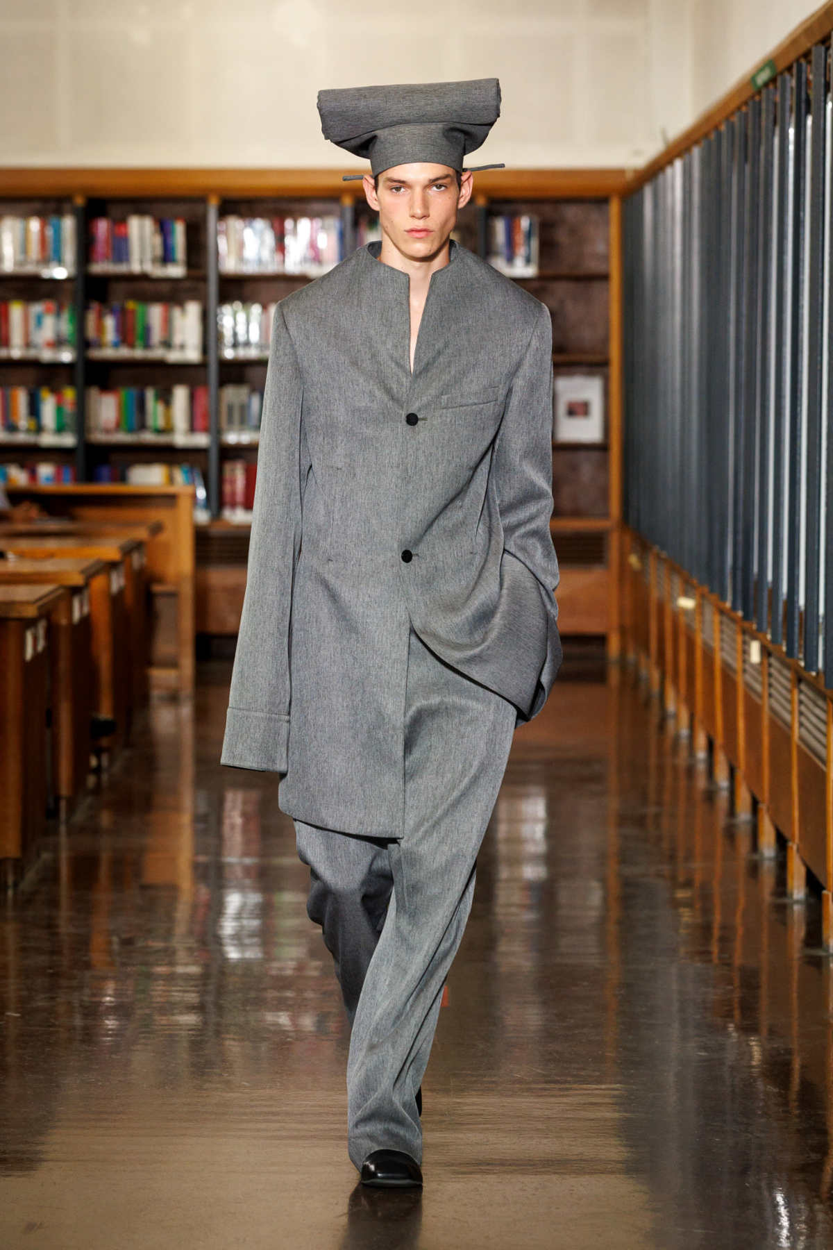 Embodying Reverie: SEAN SUEN's Spring/Summer 2026 Collection - A Journey Through Time And Emotion