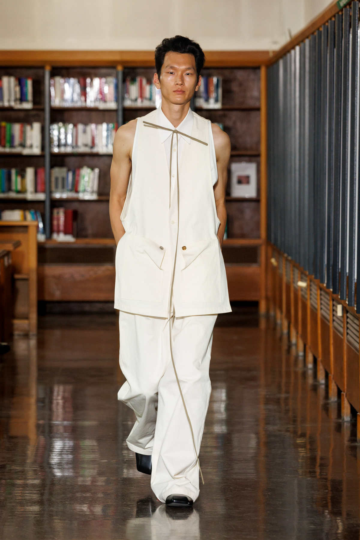 Embodying Reverie: SEAN SUEN's Spring/Summer 2026 Collection - A Journey Through Time And Emotion