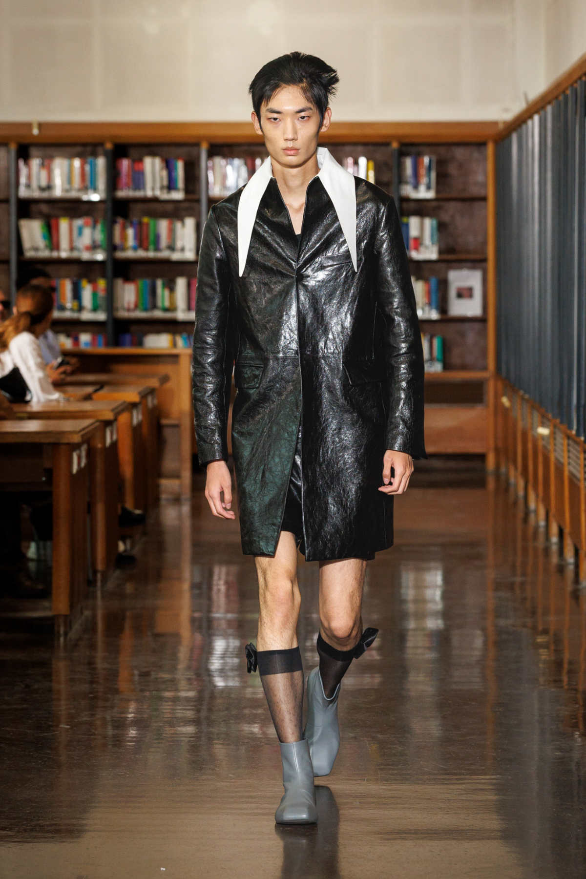 Embodying Reverie: SEAN SUEN's Spring/Summer 2026 Collection - A Journey Through Time And Emotion