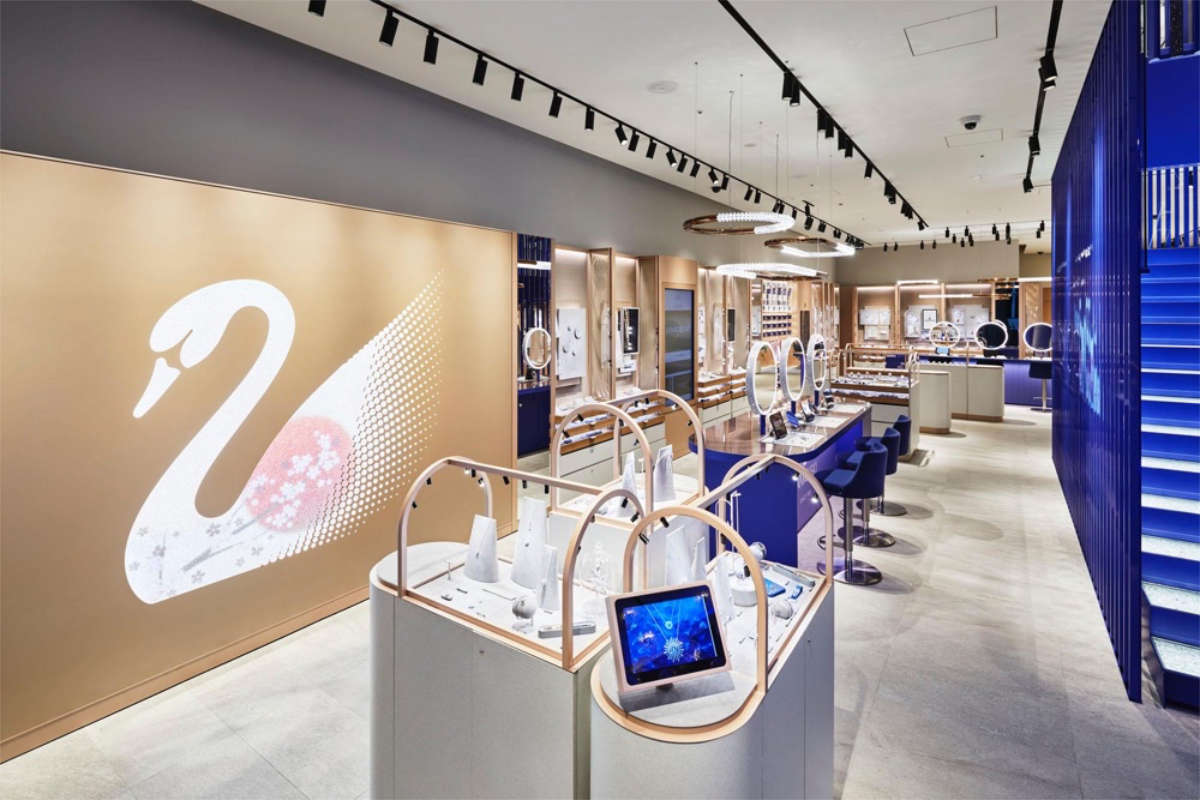 Louis Vuitton - Boutique in Hackensack