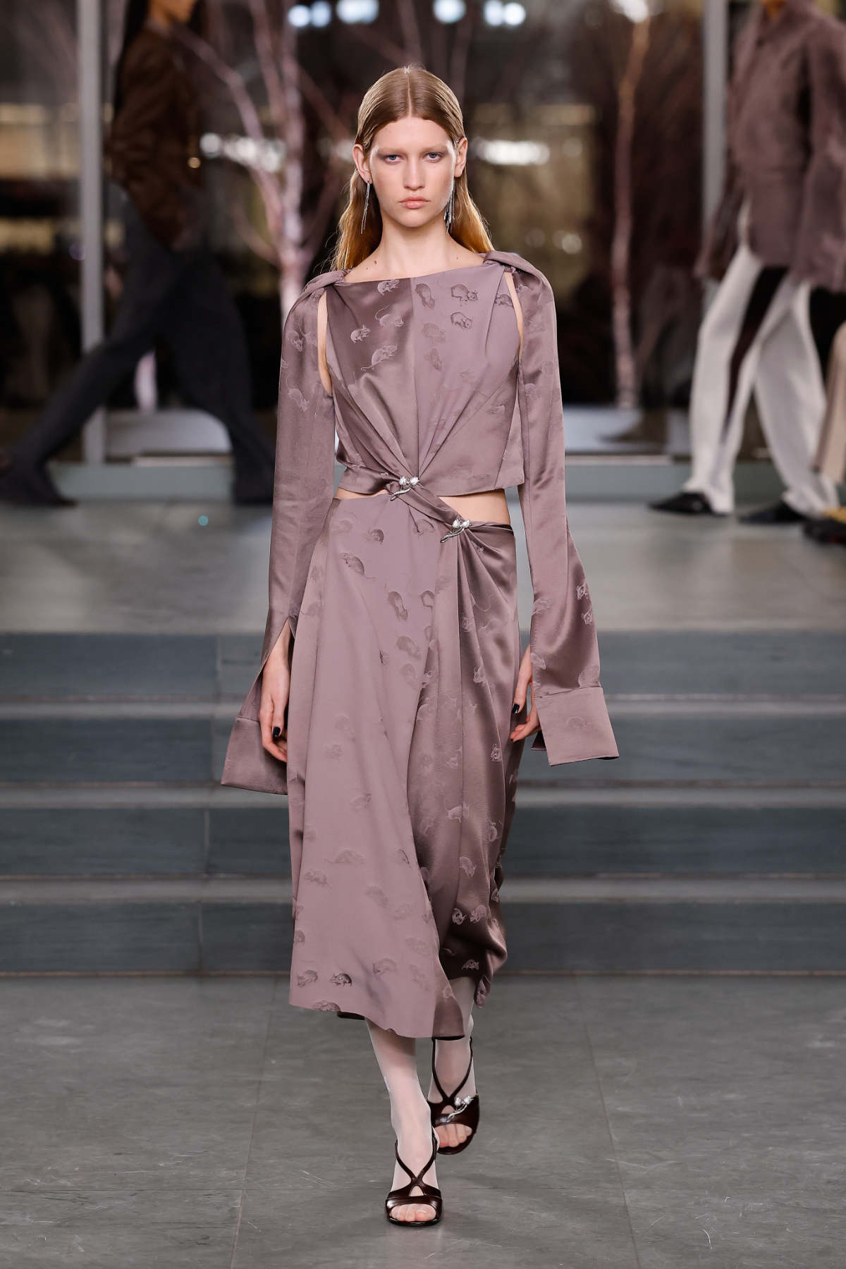 Tory Burch Fall Winter 2025: American Luxury Reinvented