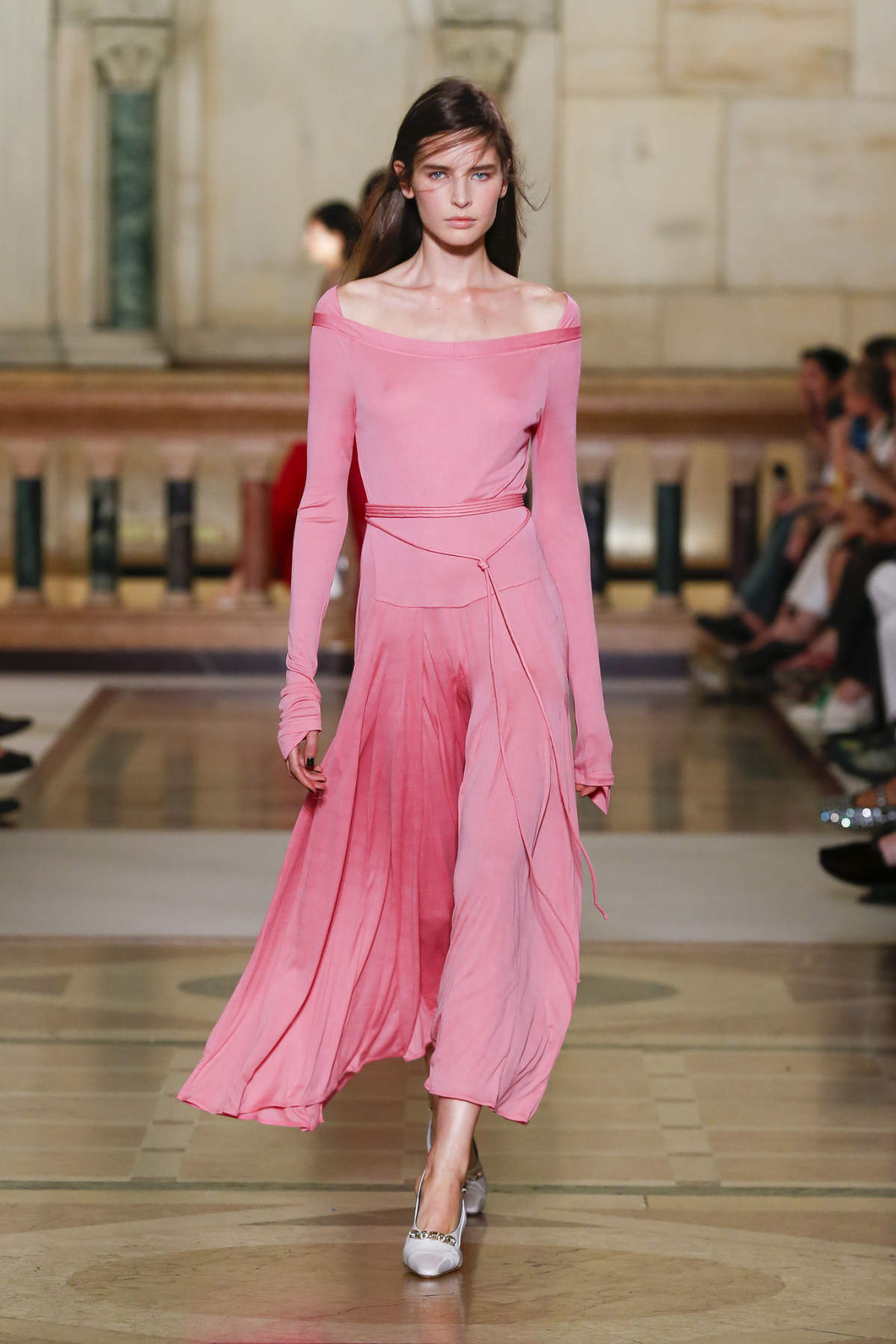 Tory Burch Spring/Summer 2026: Elegance Perfected