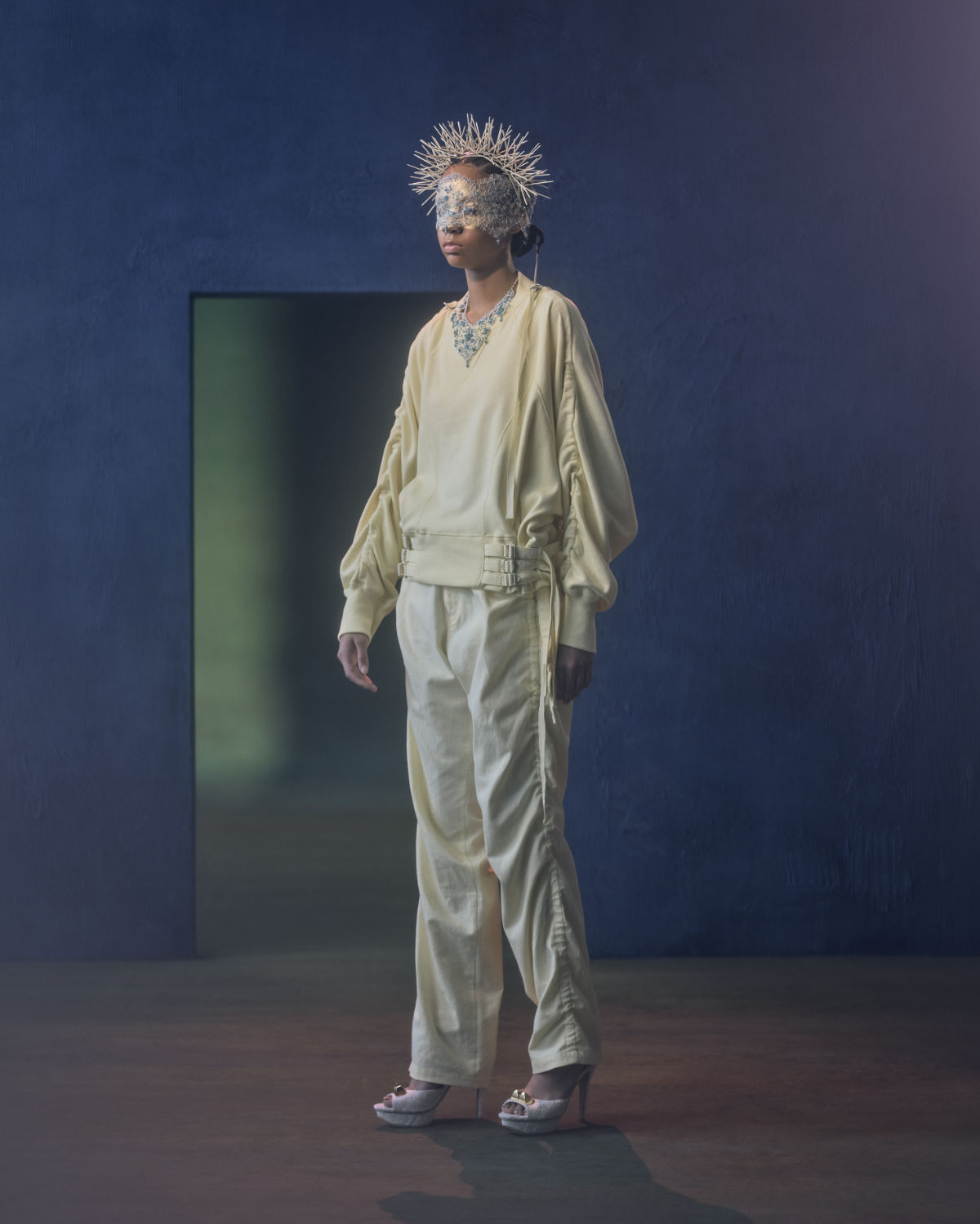 Undercover Presents Its New 2025 Spring - Summer Women’s Collection