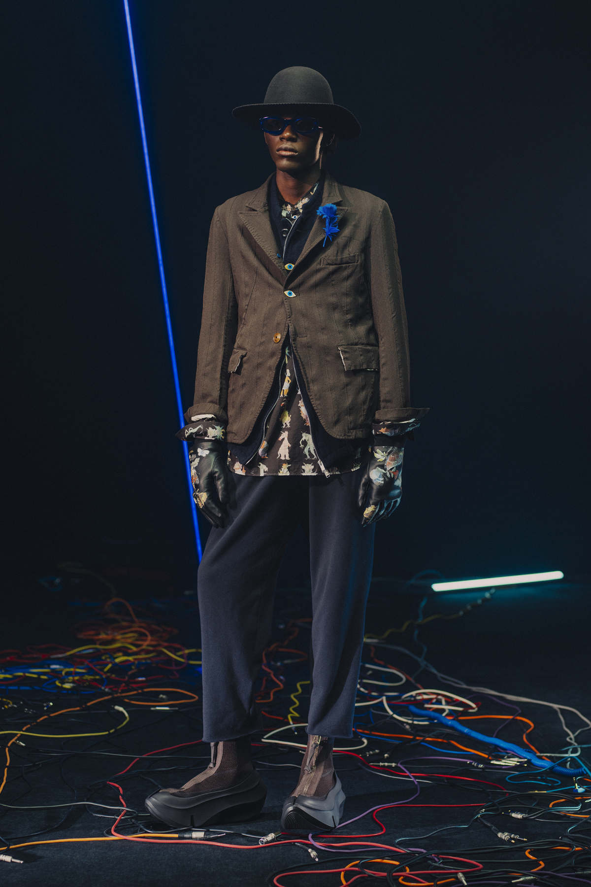 UNDERCOVER × Grounds: Sculptural Luxury Footwear For Fall/Winter 2025