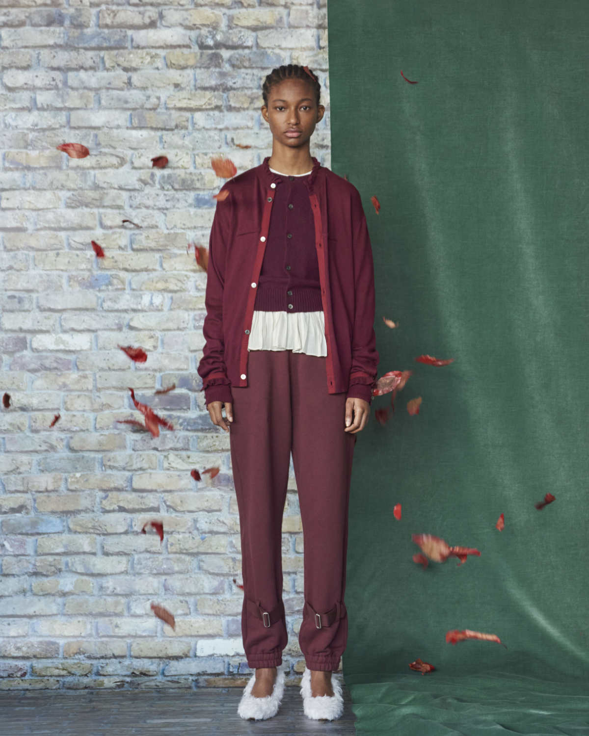 UNDERCOVER Presents Its New Pre-Fall 2025 Women’s Collection