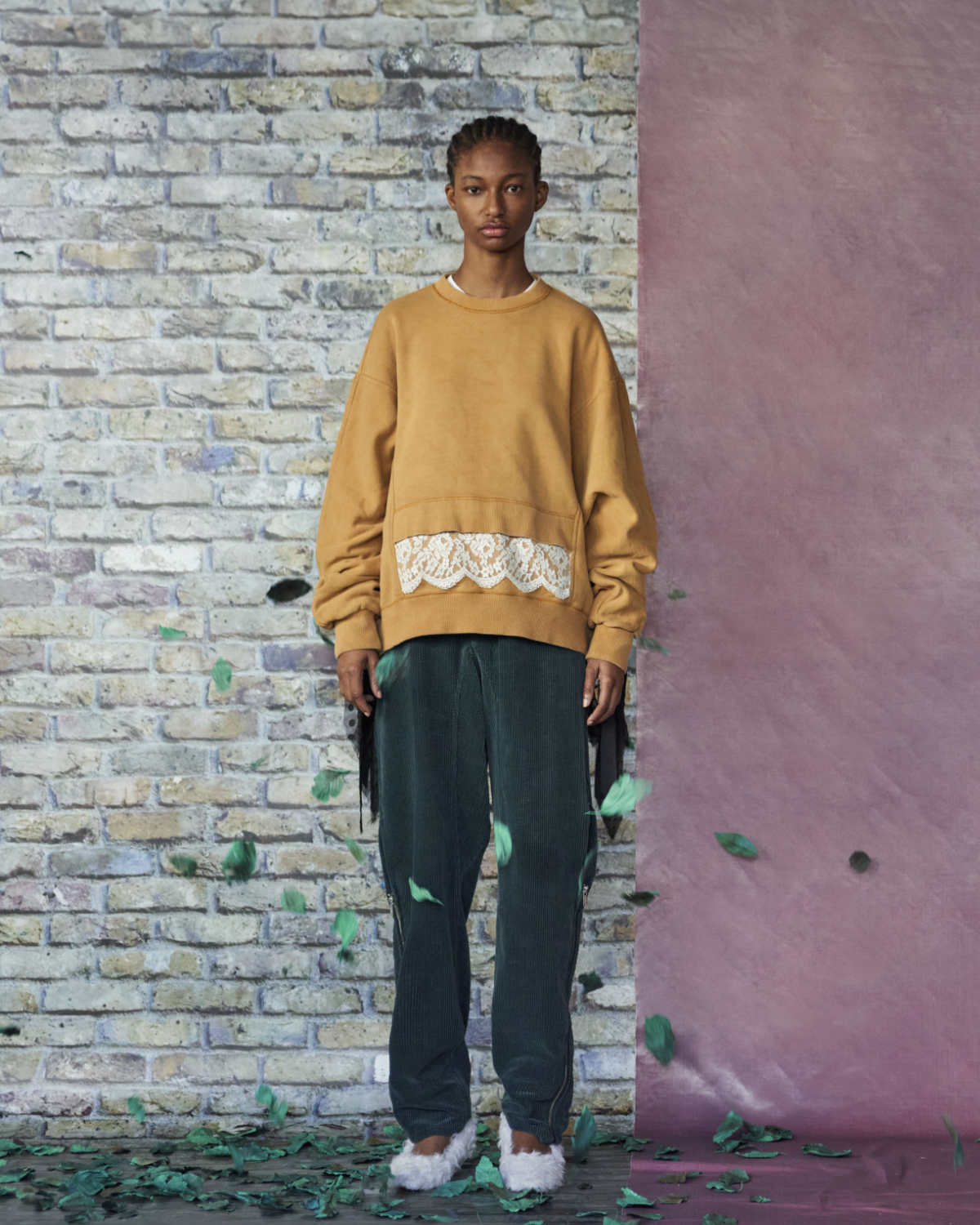 UNDERCOVER Presents Its New Pre-Fall 2025 Women’s Collection