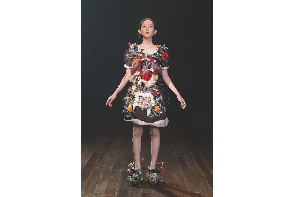 Undercover Spring/Summer 2026 Womenswear Collection: A New Expression Of Distorted Beauty