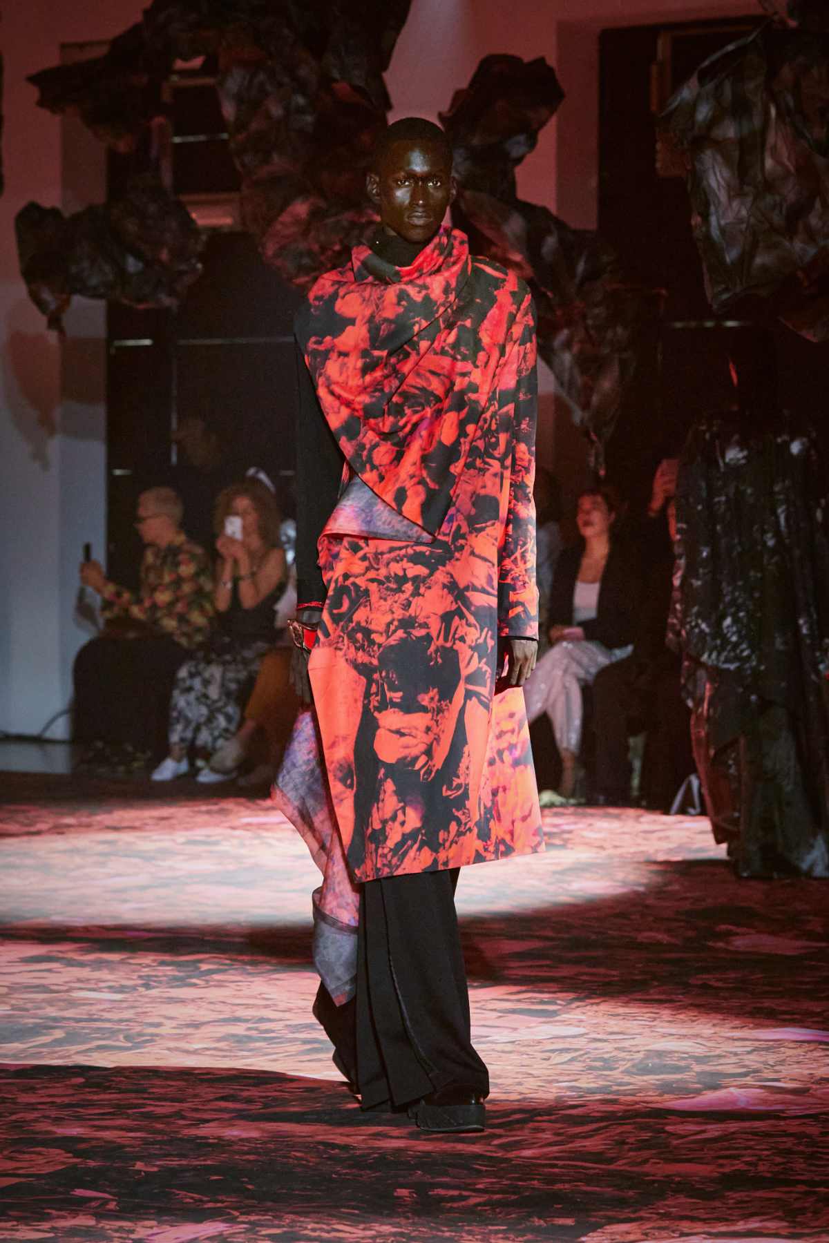 Yuima Nakazato Presents Its New Haute Couture Autumn/Winter 2023-24 Collection: Magma