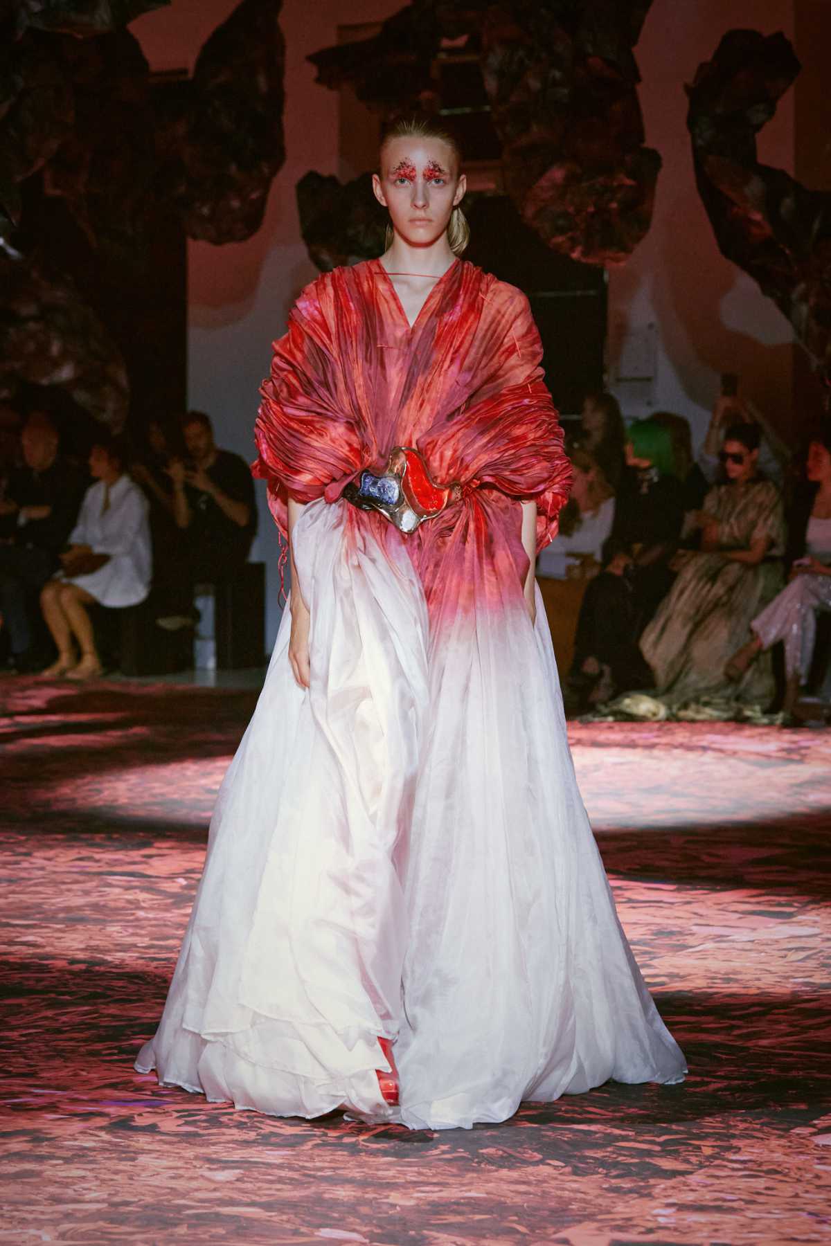 Yuima Nakazato Presents Its New Haute Couture Autumn/Winter 2023-24 ...