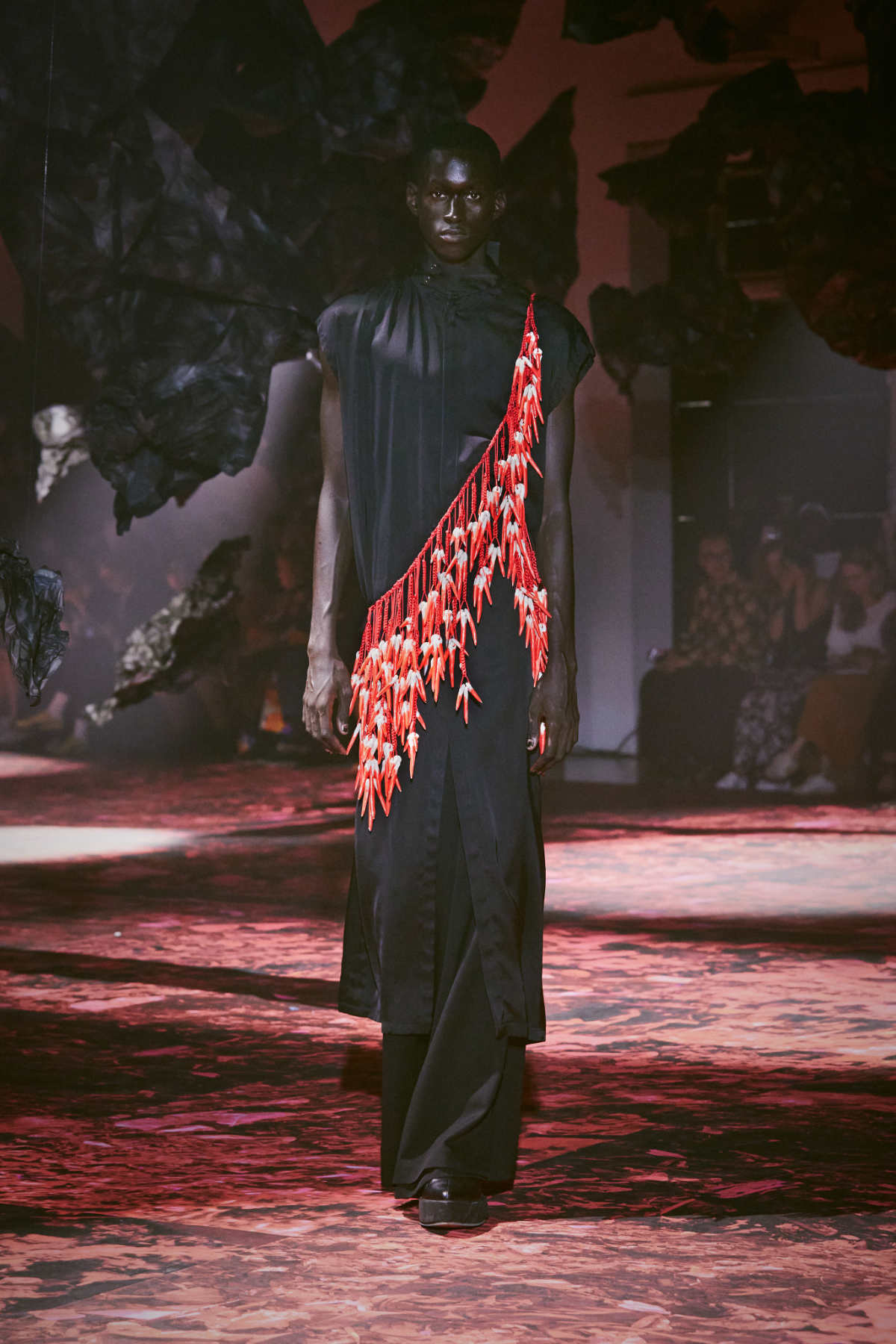 Yuima Nakazato Presents Its New Haute Couture Autumn/Winter 2023-24 Collection: Magma