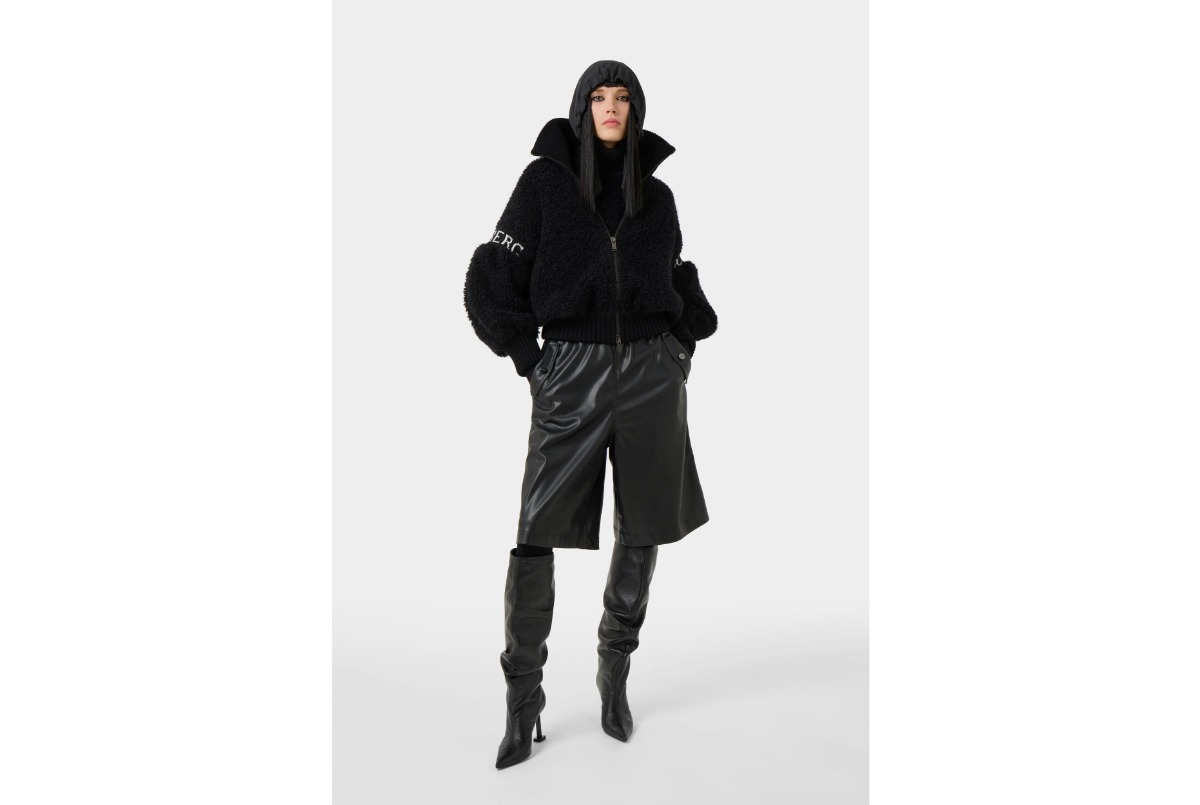 BACK IN BLACK With ICEBERG's Autumn-Winter 2022 Show Collection ...