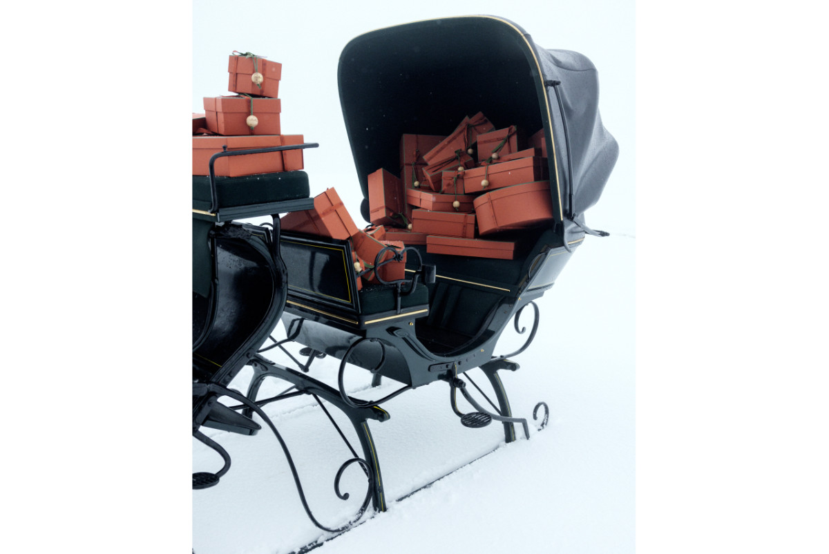 Loro Piana Unveils 2025 Holiday Gifting Collection: Timeless Luxury For The Festive Season