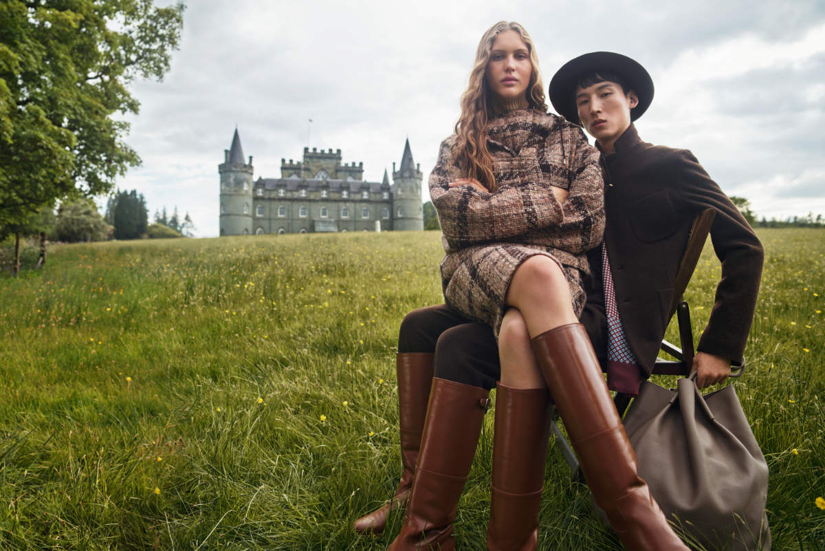 Loro Piana☆新品タグ付き☆本日売り切りSale！ Loro Piana Presents Its New Fall/Winter 2024-2025 Campaign