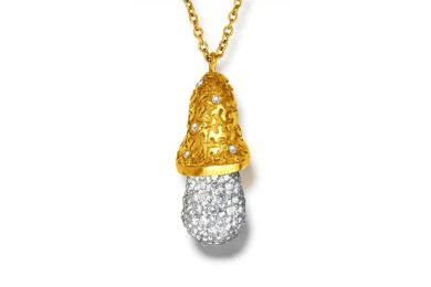 Yellow Gold Acorn Pendant with White Diamonds
