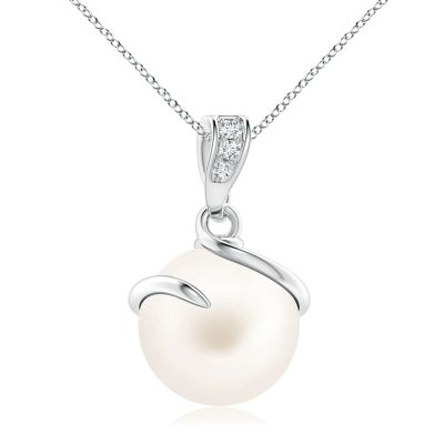 Freshwater Pearl Spiral Pendant with Diamonds