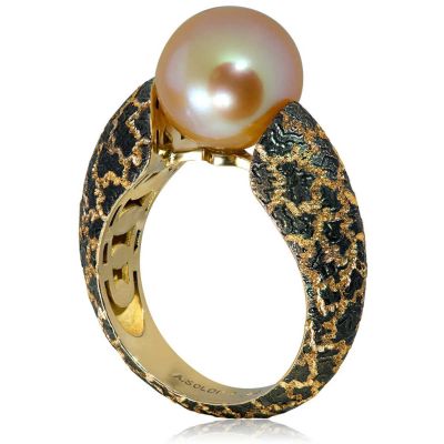 Gold Ring With Freshwater Peach Pearl