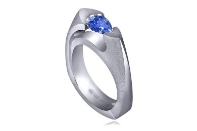 Passion Tanzanite Ring In White Gold