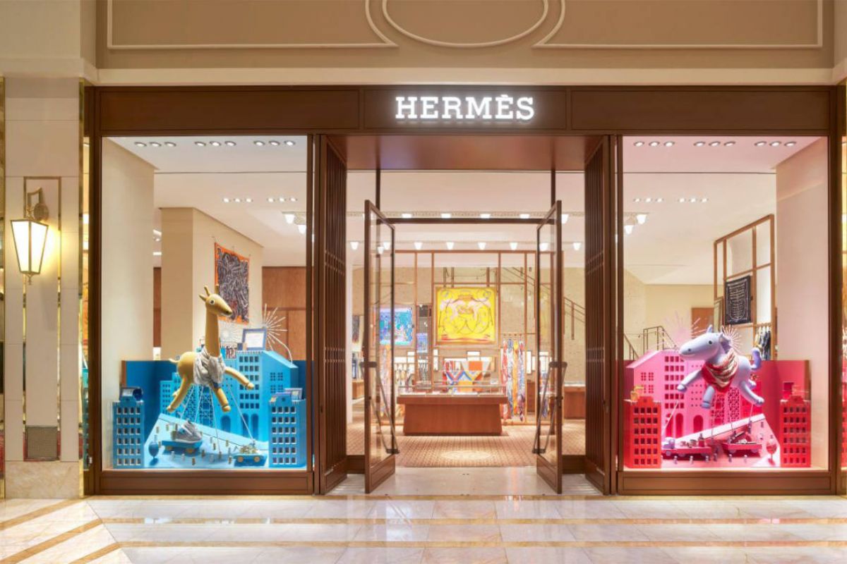 Hermès reopens an expanded new store in the Wynn Plaza, reaffirming its commitment to Las Vegas, Nevada