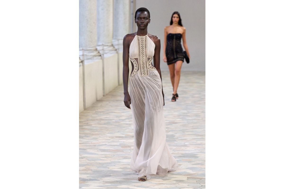 Alberta Ferretti Presents Its New Spring Summer 2025 Collection - Lightness Of Being