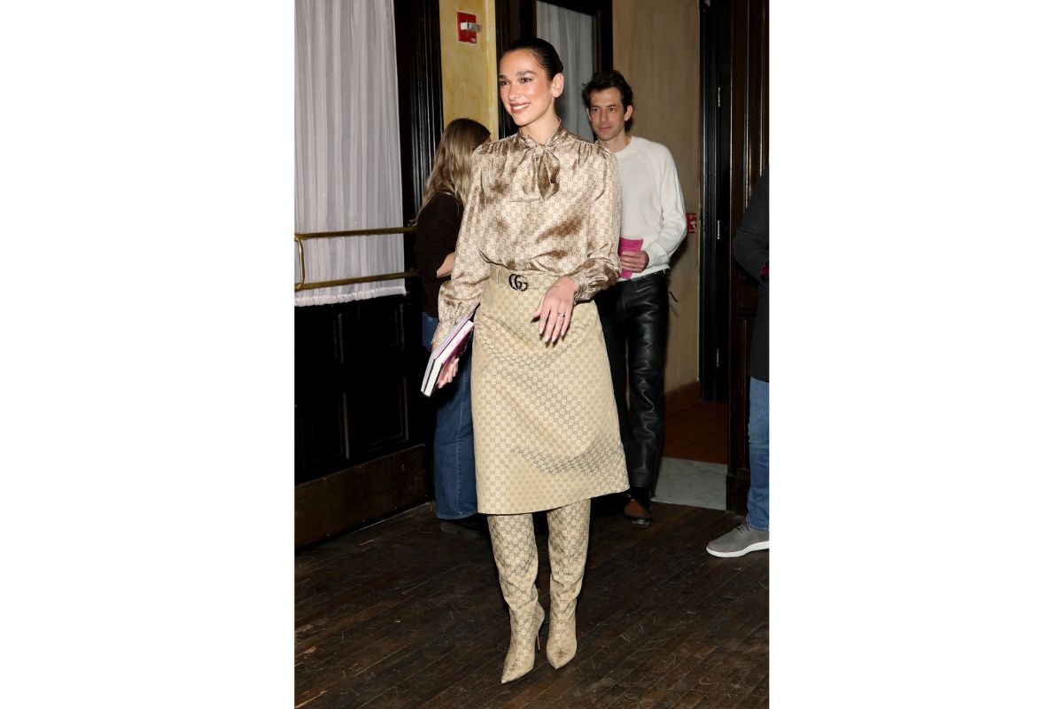 Dua Lipa In Gucci La Famiglia At Service95 Book Club