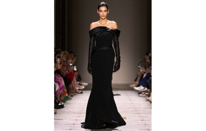 Elie Saab Presents His New Haute Couture Fall/Winter 2024-25 Collection: An Enchanted Serenade