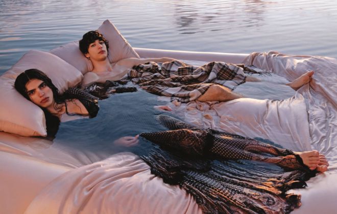Etro Unveils The New Fall/Winter 2023 Advertising Campaign: Radical Etro