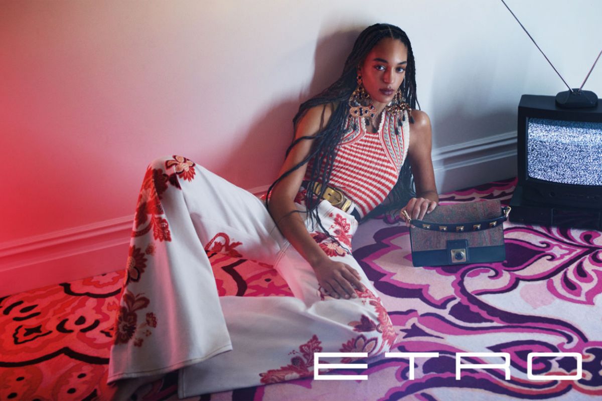 Etro Unveils “Empire Of Freedom” The New Spring Summer 2022 Advertising Campaign