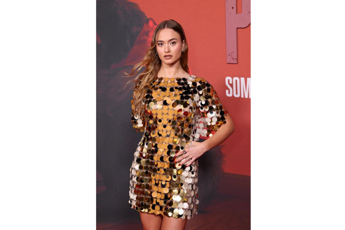 Johnny Sequoyah In Rabanne Sparkle: A Red Carpet Fashion Statement