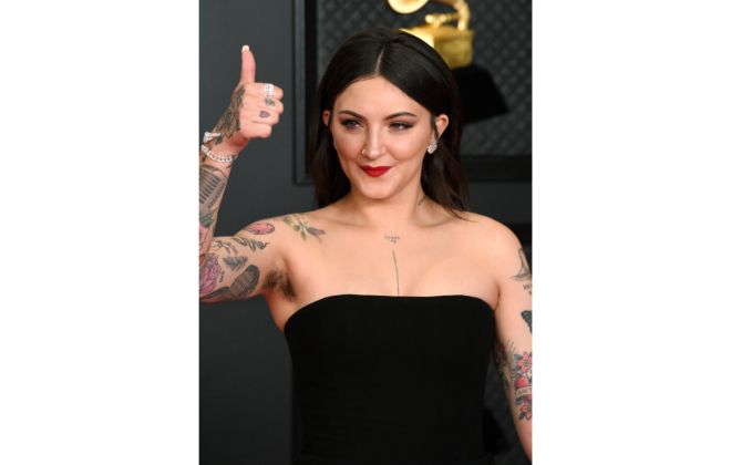 Julia Michaels Wears Jewelry By Messika To The 63rd Grammy Awards