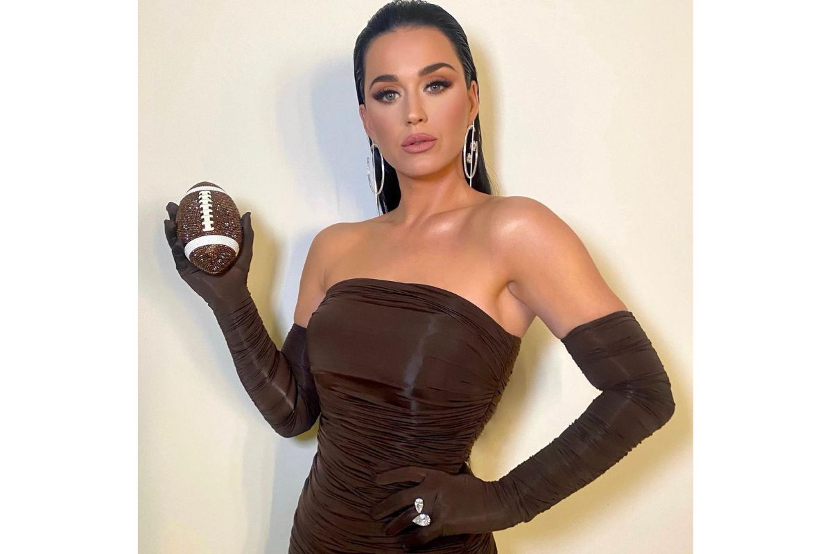 Katy Perry Wore Messika Jewellery To The NFL Honors
