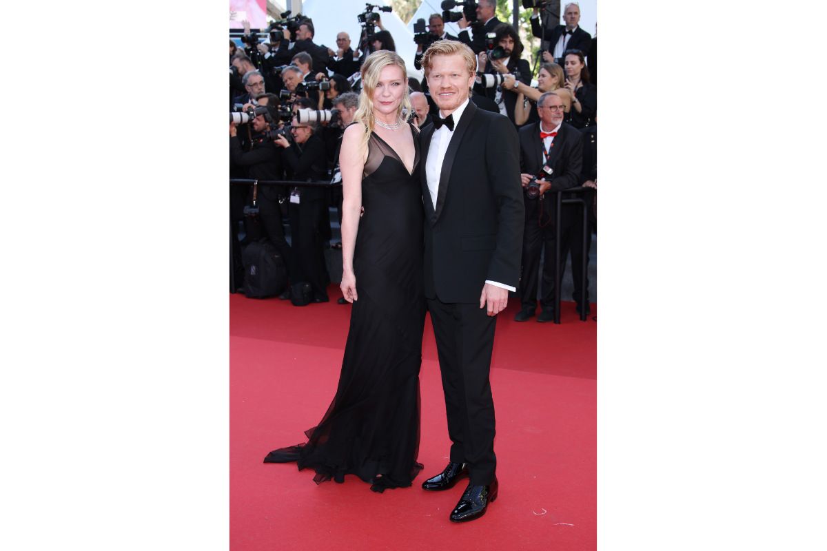 Kirsten Dunst And Jesse Plemons In Gucci At The 77th Annual Cannes Film Festival