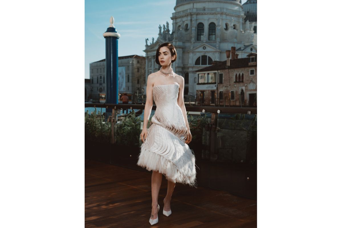 Lily Collins In Schiaparelli Haute Couture At Emily In Paris Season 5