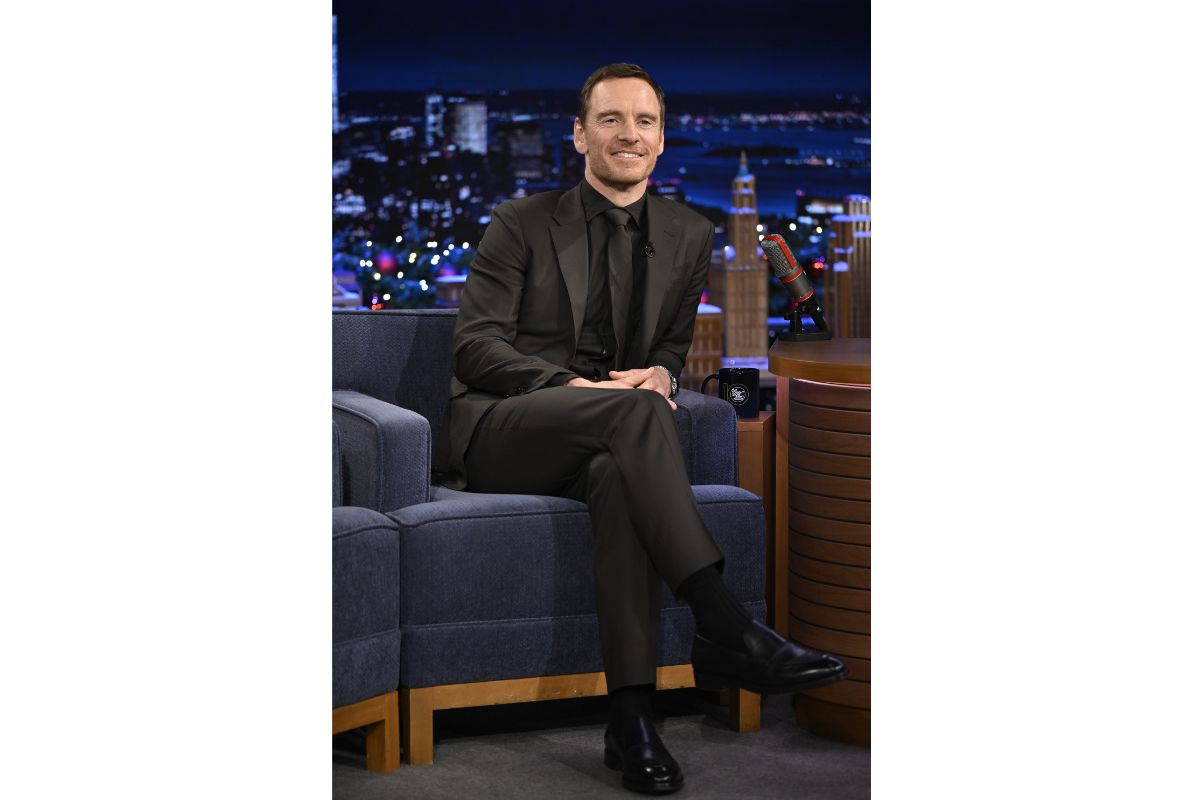 Michael Fassbender In Zegna At The Tonight Show Starring Jimmy Fallon