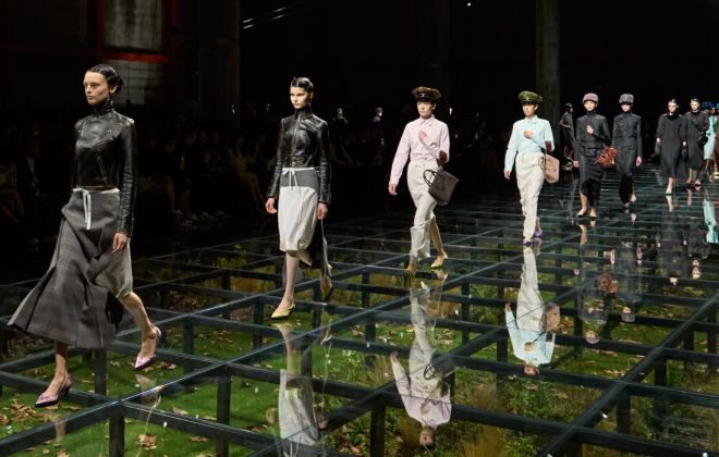 Prada Presents Its New Fall/Winter 2024 Womenswear Collection