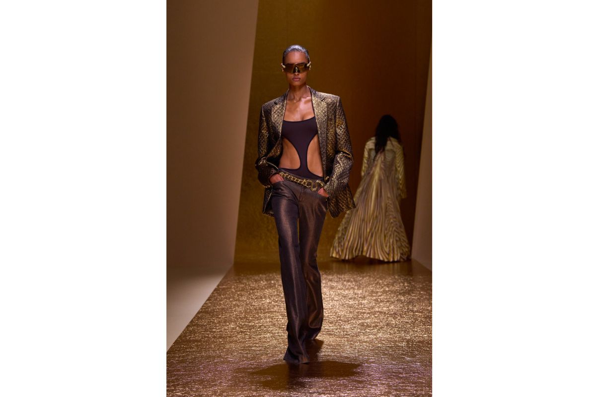 Roberto Cavalli Presents Its New Spring Summer 2026 Collection: Gold Obsession
