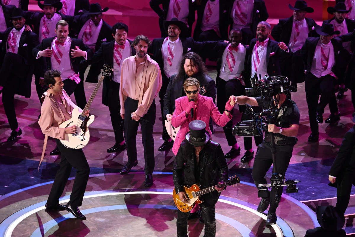 Mark Ronson Performing In Gucci At The 96th Annual Academy Awards