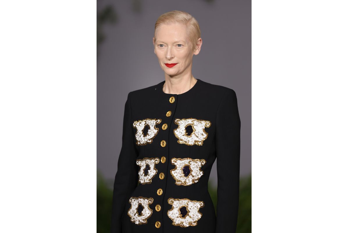 Tilda Swinton In Schiaparelli RTW To The Academy Museum Of Motion Pictures 2nd Annual Gala